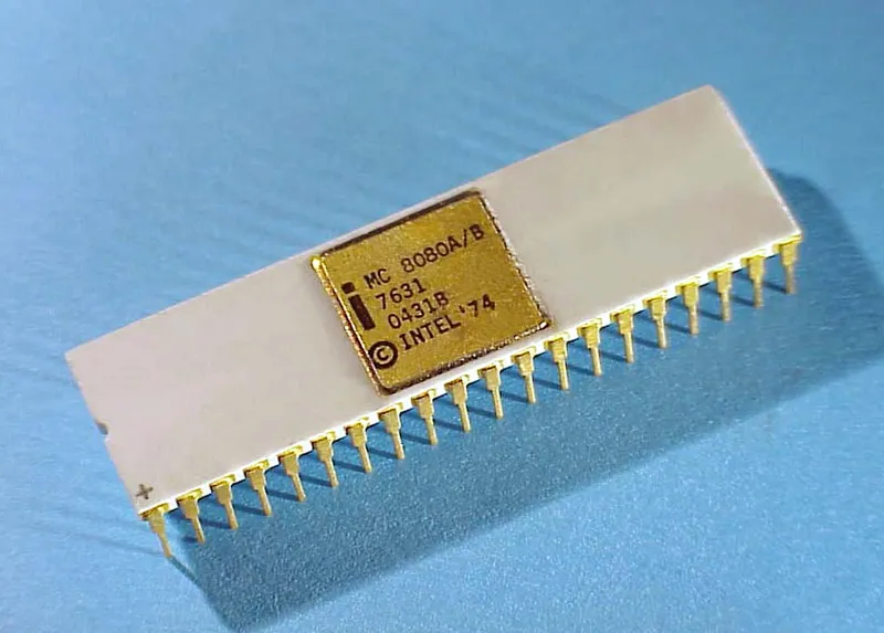 La création de l'ère informatique, l'Altair 8800 où le système stellaire de Star Trek ! 4 Intel MC8080A B